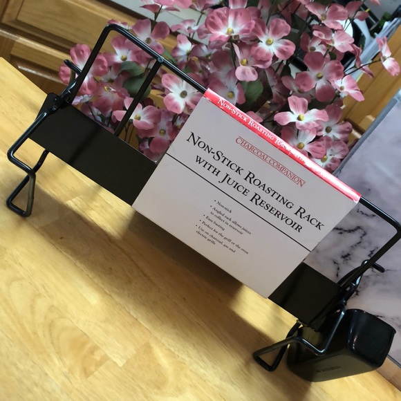 Nonstick Roasting Rack With Juice Preserver - Picture 11 of 11